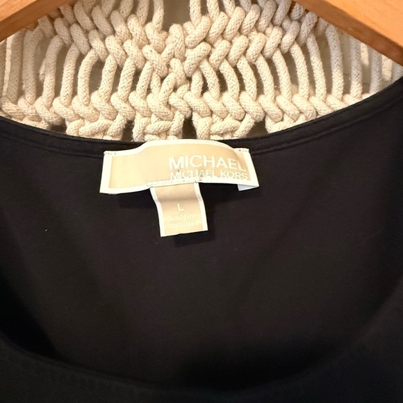 Michael Kors Women’s Black Cutout Shoulder Top L – Short Sleeve with MK Logo - Picture 3 of 3